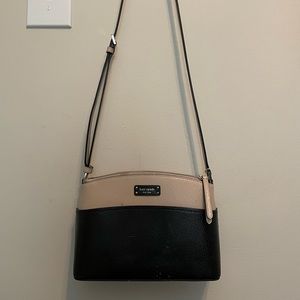 Tan and black Kate spade crossbody purse!!